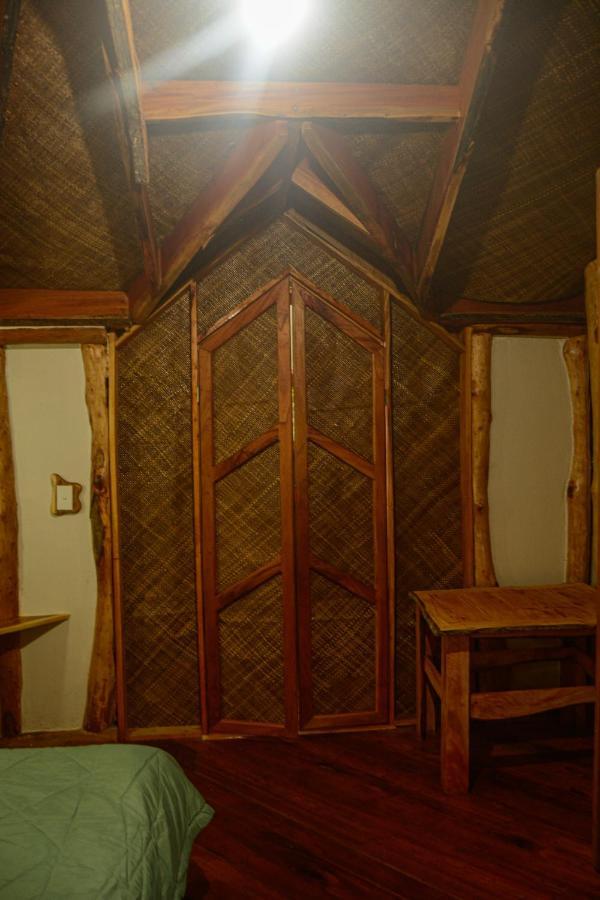 Tukulolo Treehouses Makaunga Экстерьер фото