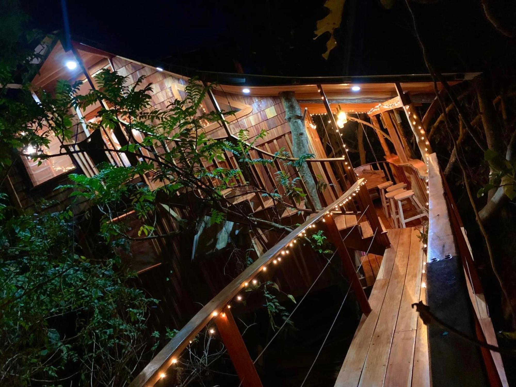 Tukulolo Treehouses Makaunga Экстерьер фото