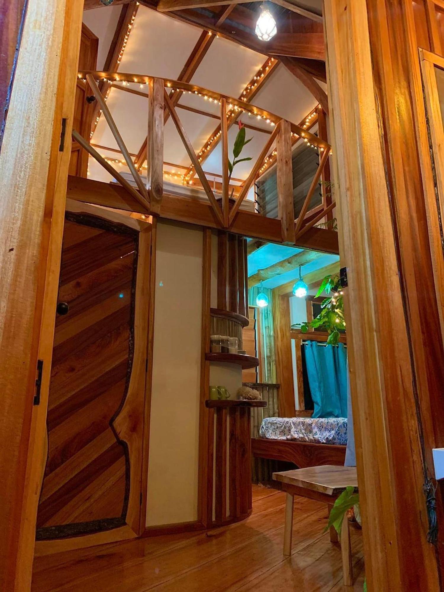 Tukulolo Treehouses Makaunga Экстерьер фото