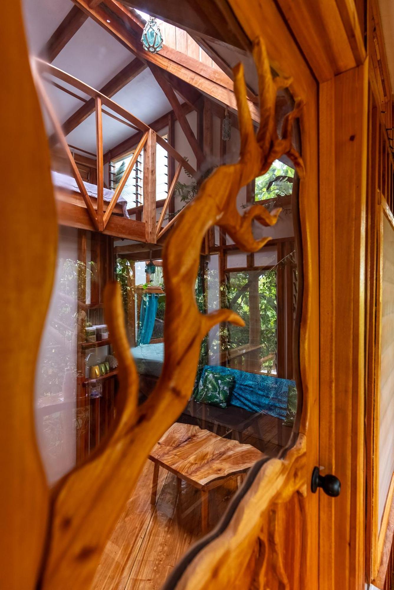 Tukulolo Treehouses Makaunga Экстерьер фото