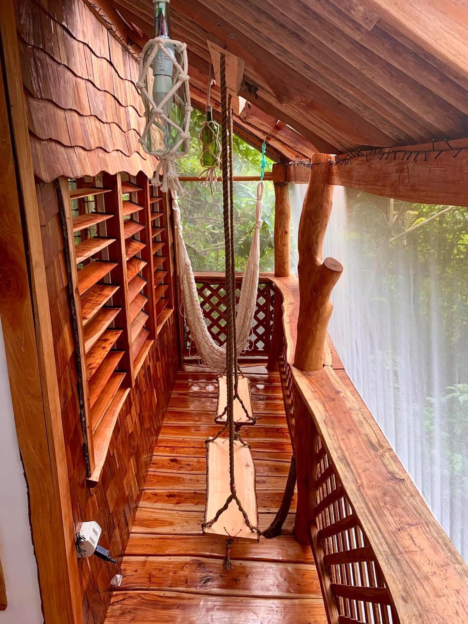 Tukulolo Treehouses Makaunga Экстерьер фото